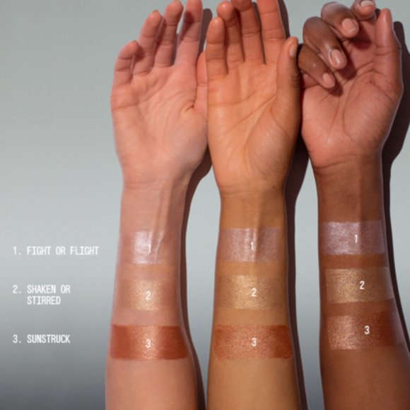 Light Lock Highlight Fluid  *Fight or Flight - Picture 7 of 8